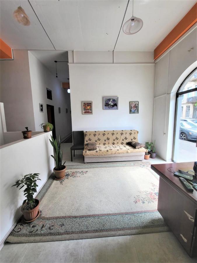 Hostel Near The Square Tbilisi Zewnętrze zdjęcie