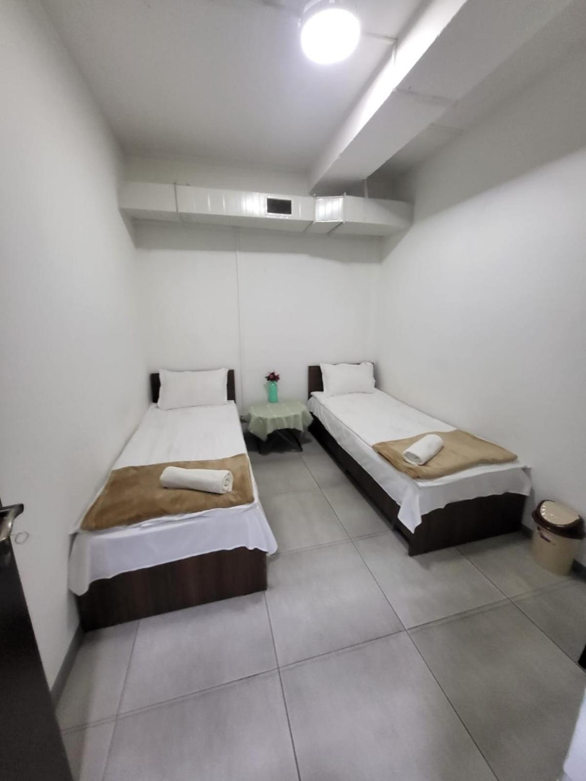 Hostel Near The Square Tbilisi Zewnętrze zdjęcie