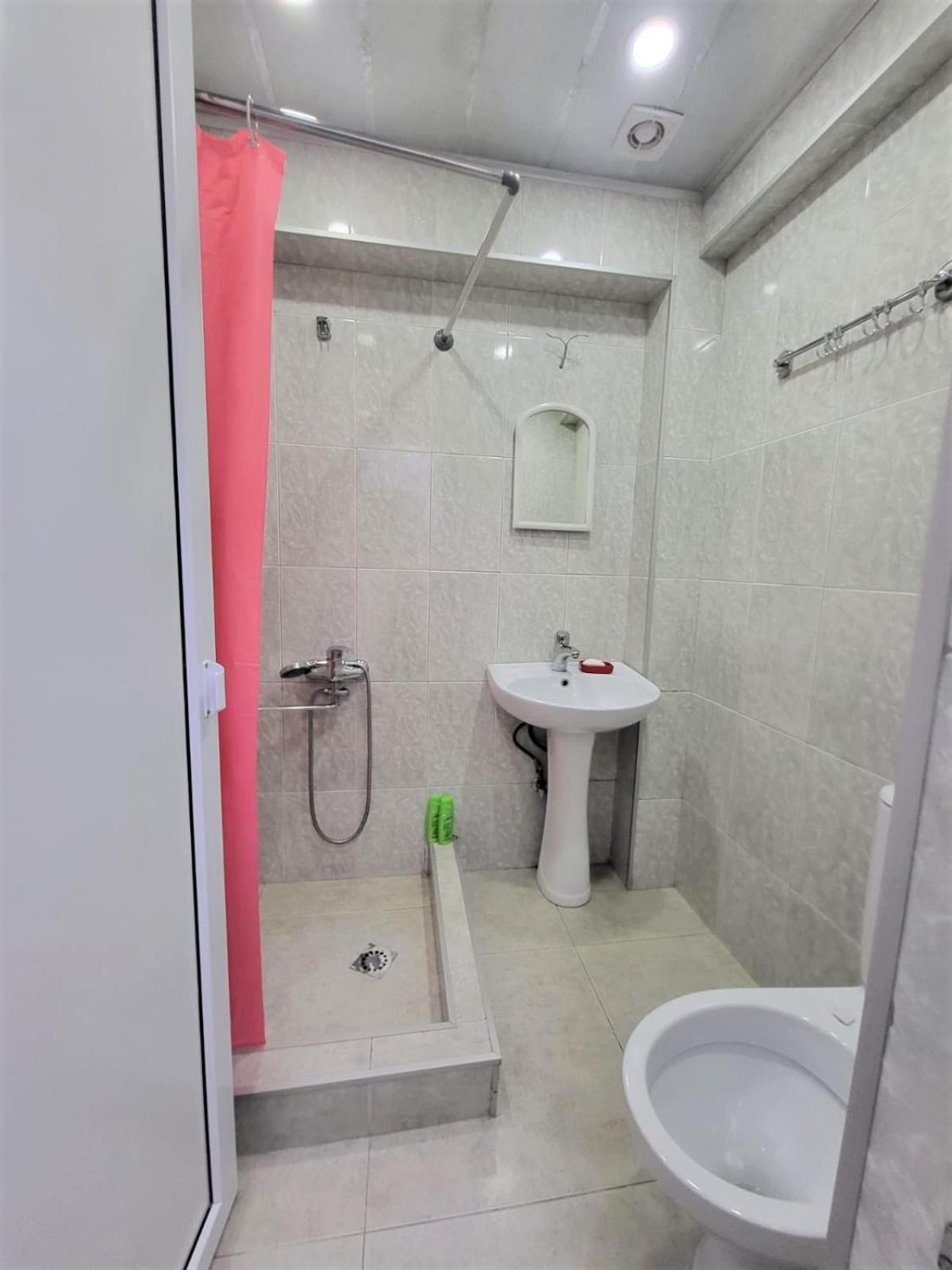 Hostel Near The Square Tbilisi Zewnętrze zdjęcie