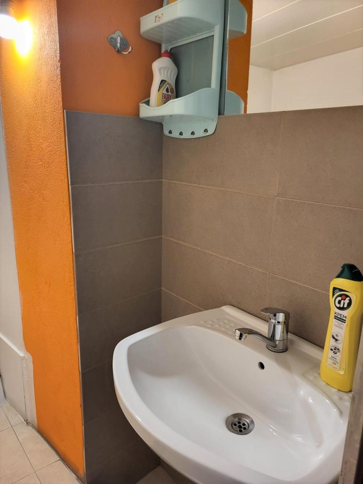 Hostel Near The Square Tbilisi Zewnętrze zdjęcie