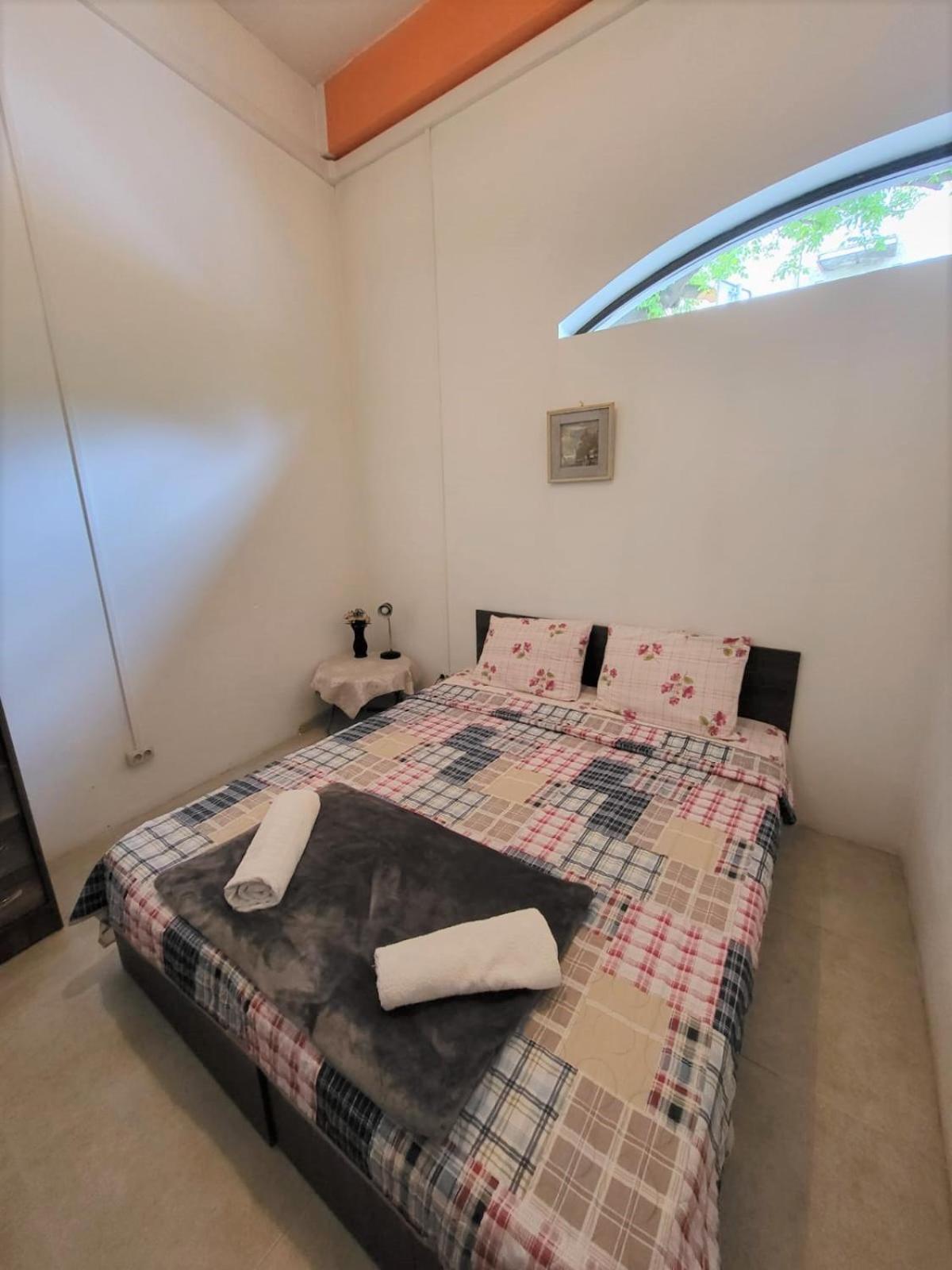 Hostel Near The Square Tbilisi Zewnętrze zdjęcie