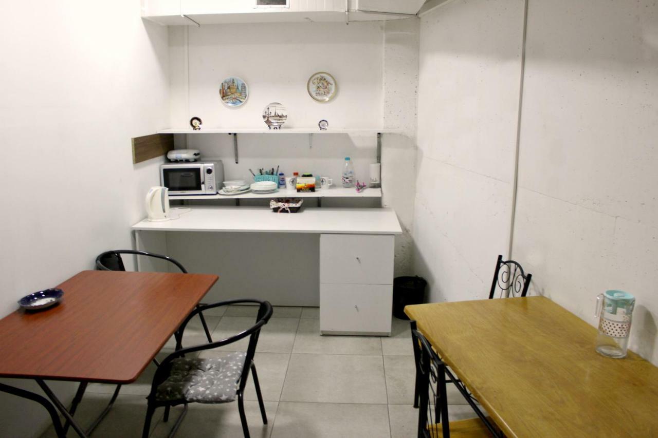 Hostel Near The Square Tbilisi Zewnętrze zdjęcie